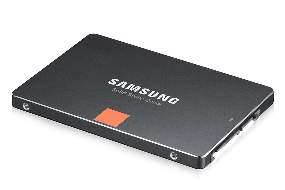 Samsung SSD 840 Pro 256 GB Schräganischt