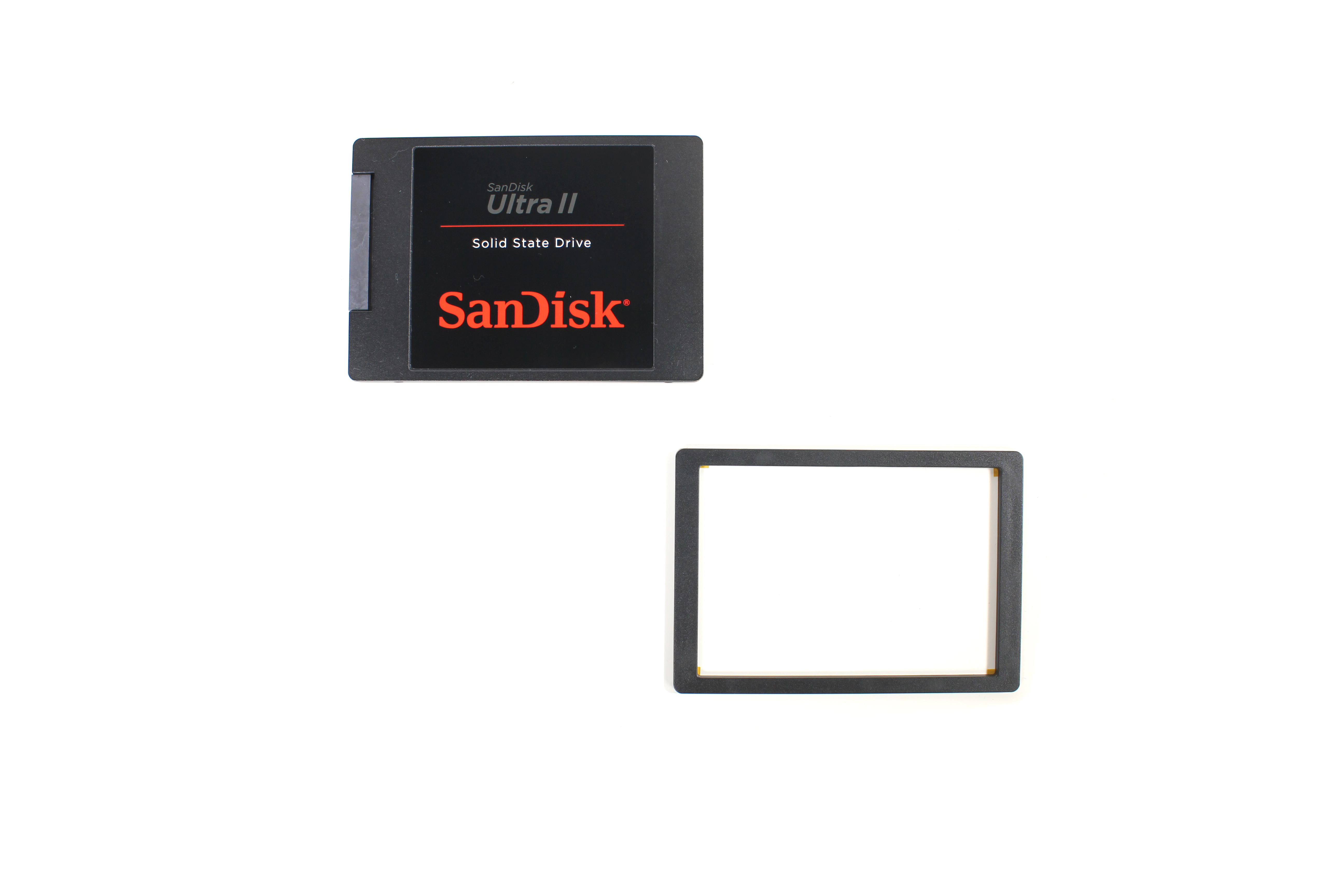 SanDisk Ultra II SSD mit Spacer
