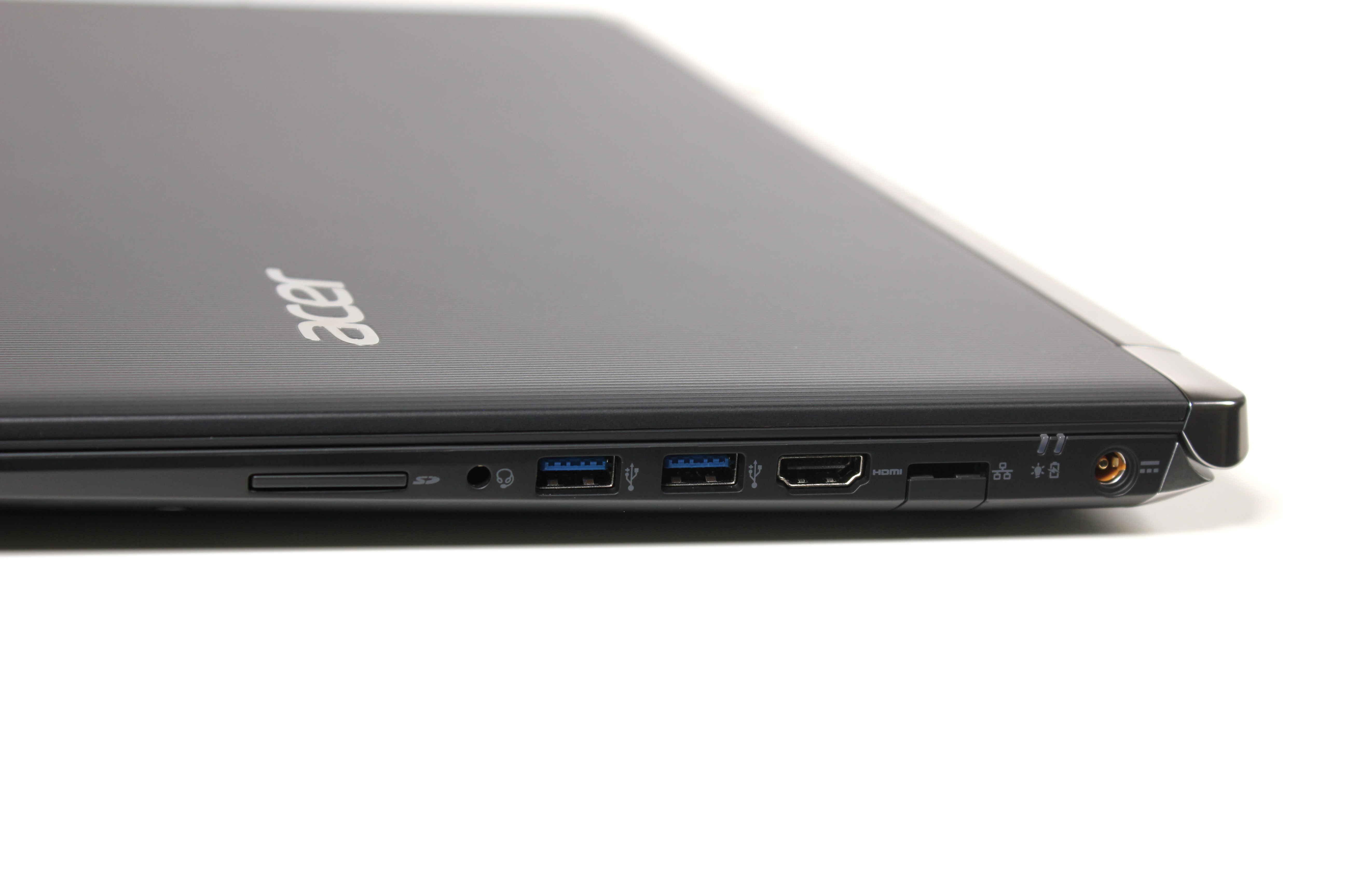 Acer Aspire V 17 Nitro Black Edition - Anaschlüsse rechts
