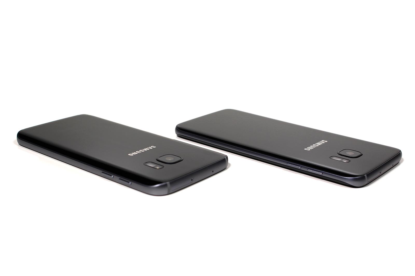 Samsung Galaxy S7 - Größenvergleich Rückseite