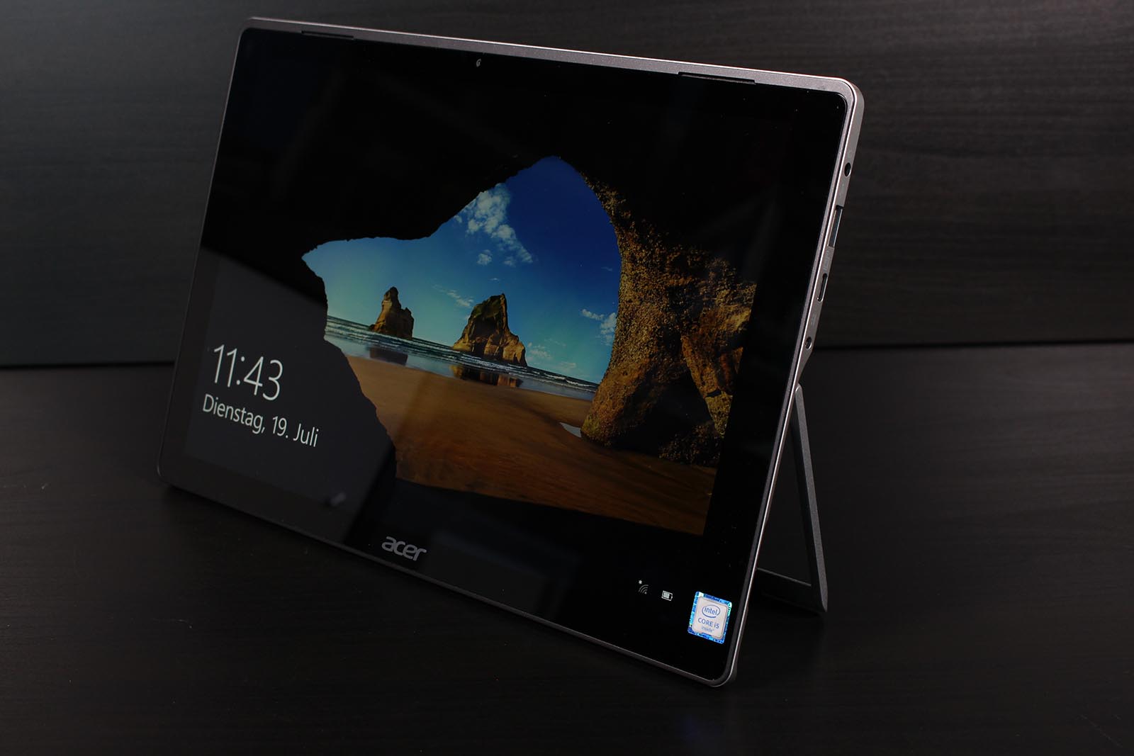 Acer Switch Alpha 12 Display