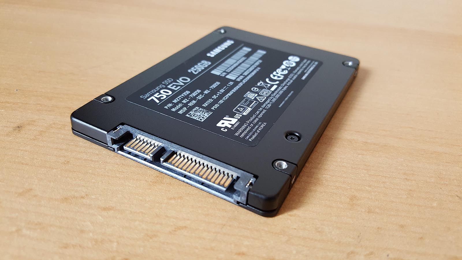Samsung SSD 750 EVO Halis 14