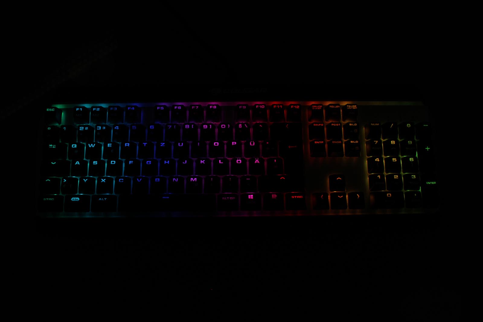 Cougar Attack X3 RGB Beleuchtung