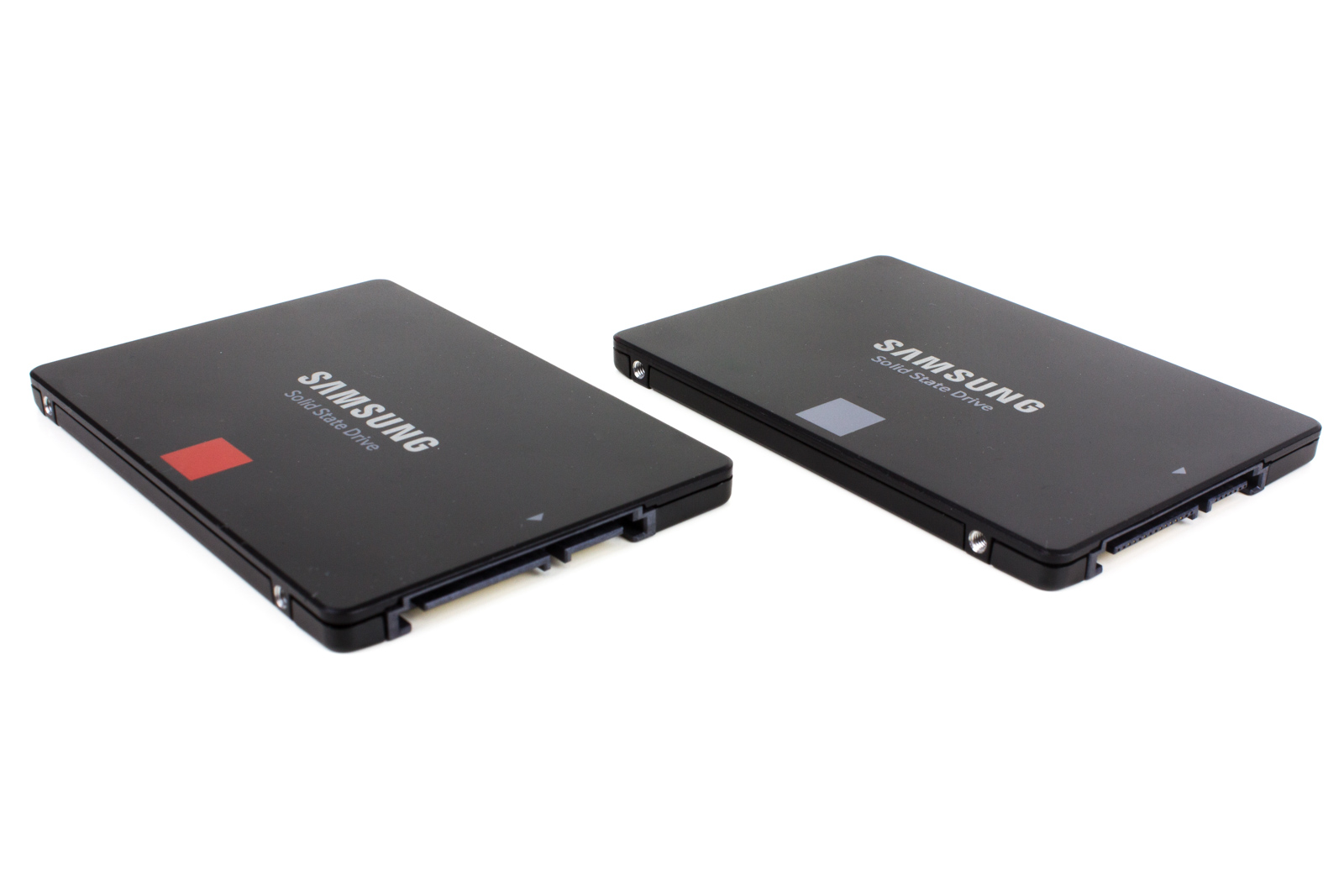 Накопителей samsung 860 evo. SSD накопитель Samsung 1tb. SSD Samsung 870. SSD 1tb для ноутбука Samsung. SSD Samsung 890 EVO.