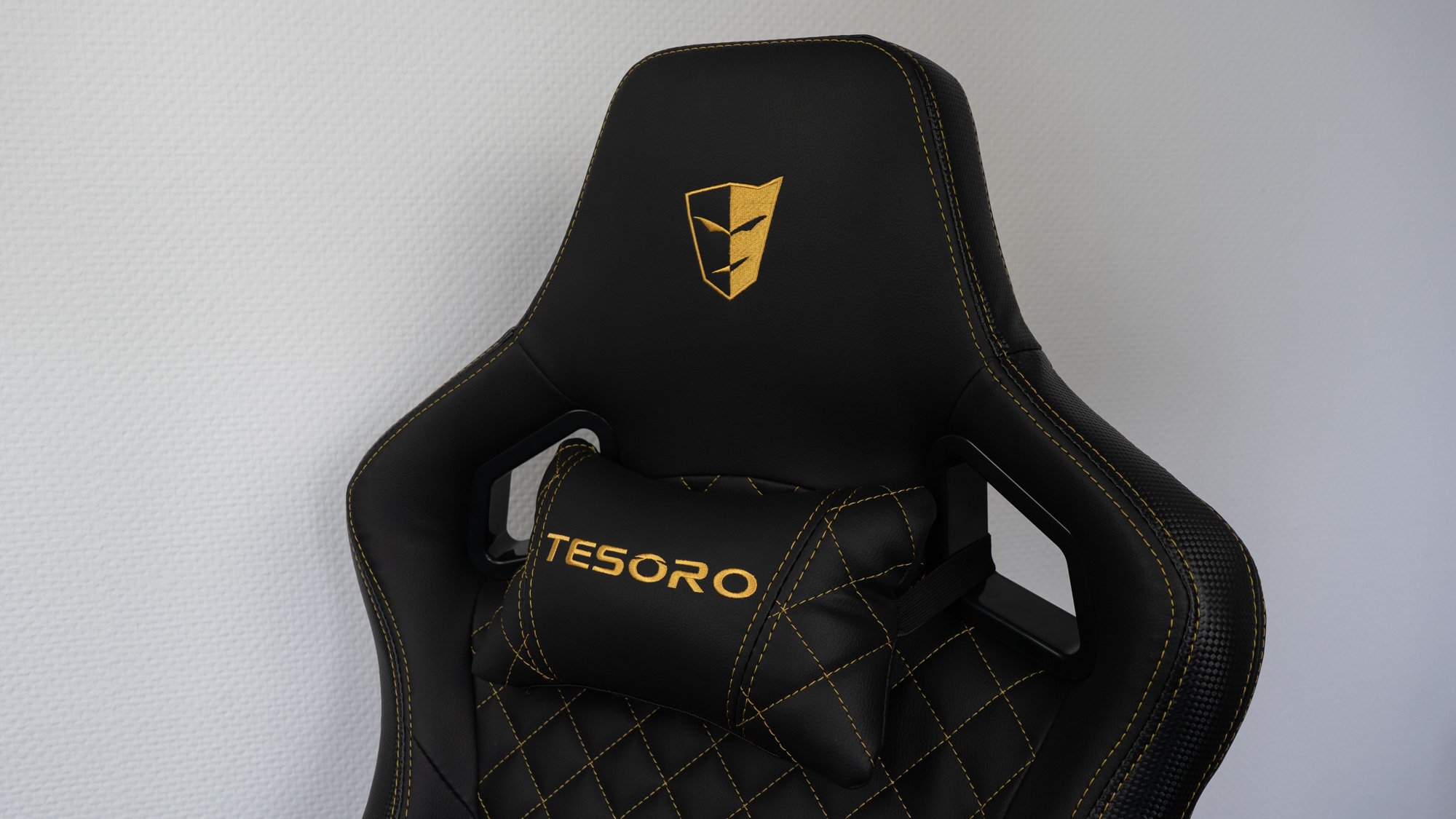 Tesoro-Zone-X-Gaming-Chair-4
