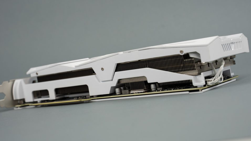 Asus ROG Strix GeForce RTX 2080 Ti OC White Edition Kuehler