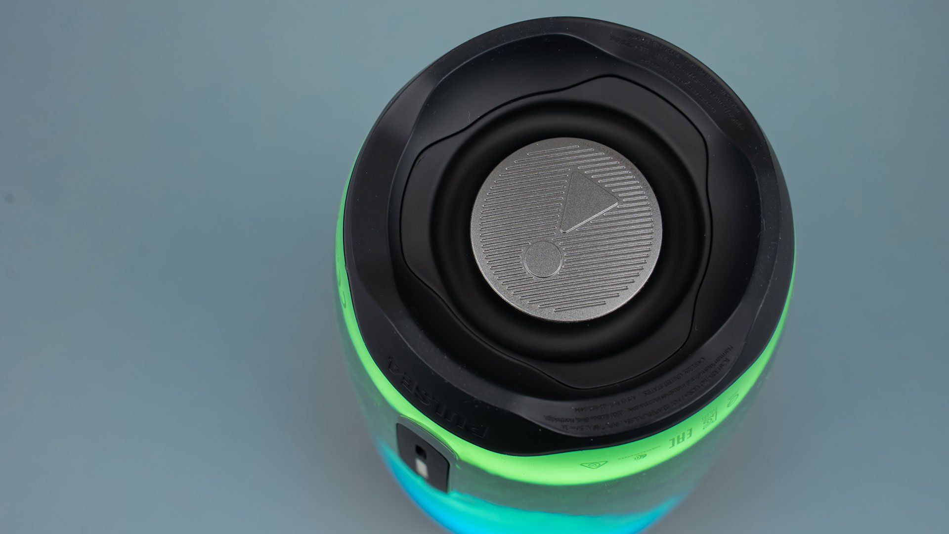 JBL-Pulse-4-Bluetooth-Speaker-8