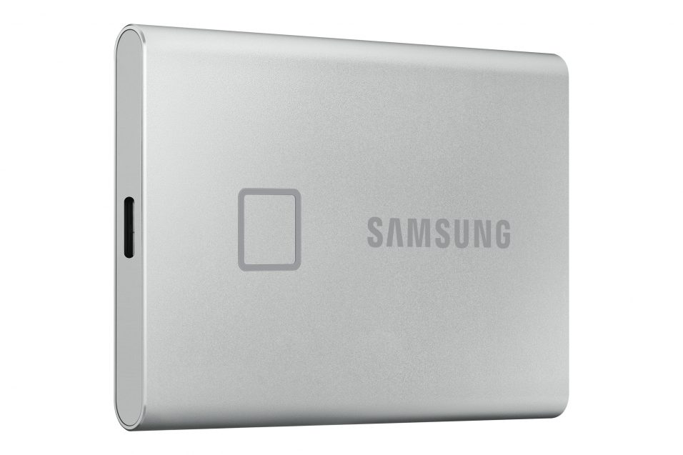 Samsung Portable SSD T7 Touch Front Schräg