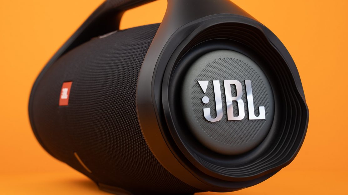 JBL-Boombox-2-Bluetooth-Speaker-12