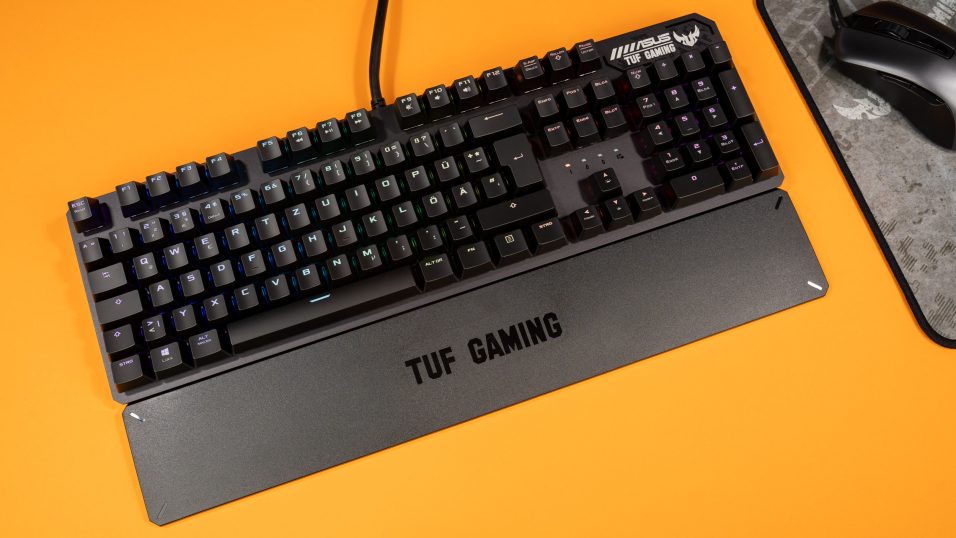 ASUS-TUF-Gaming-K3-Gaming-Tastatur-1