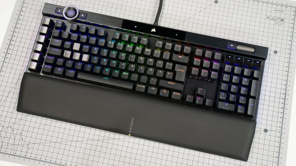 Corsair-K100-RGB-Gaming-Keyboard-Test-1