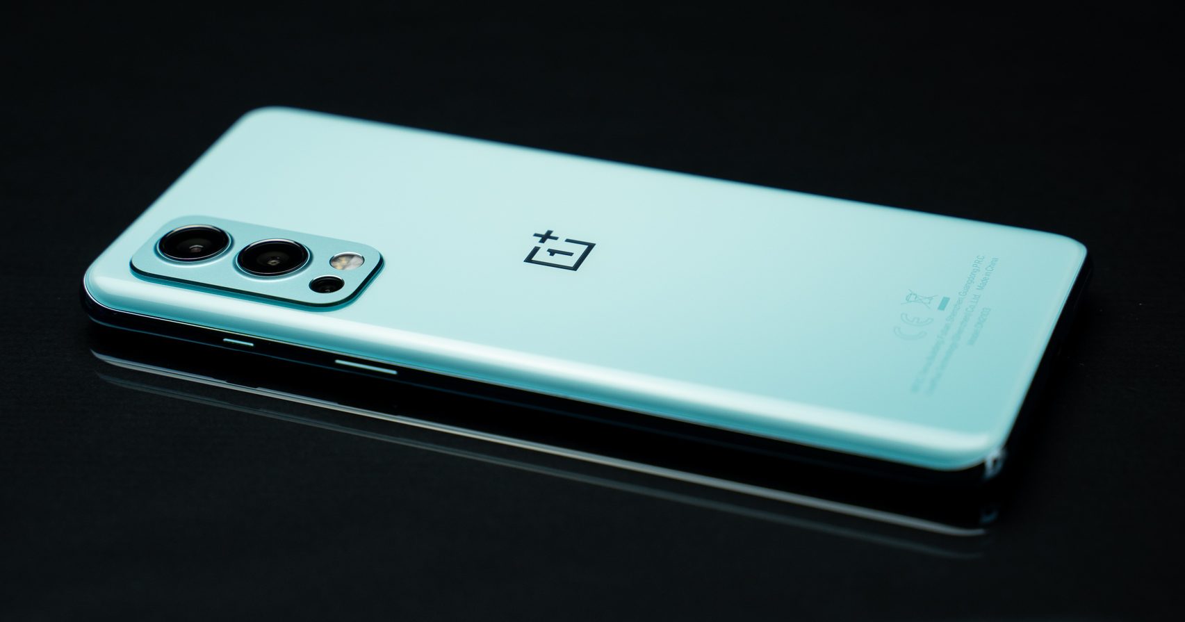 OnePlus Nord 2 in Blue Haze - Titelbild