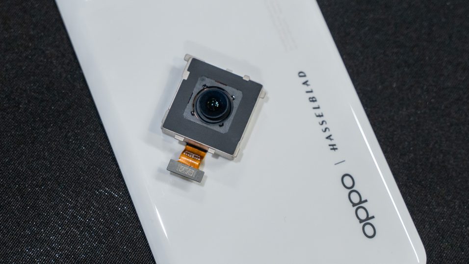 Oppo Find X5 Rückseite mit Kamerasensor 