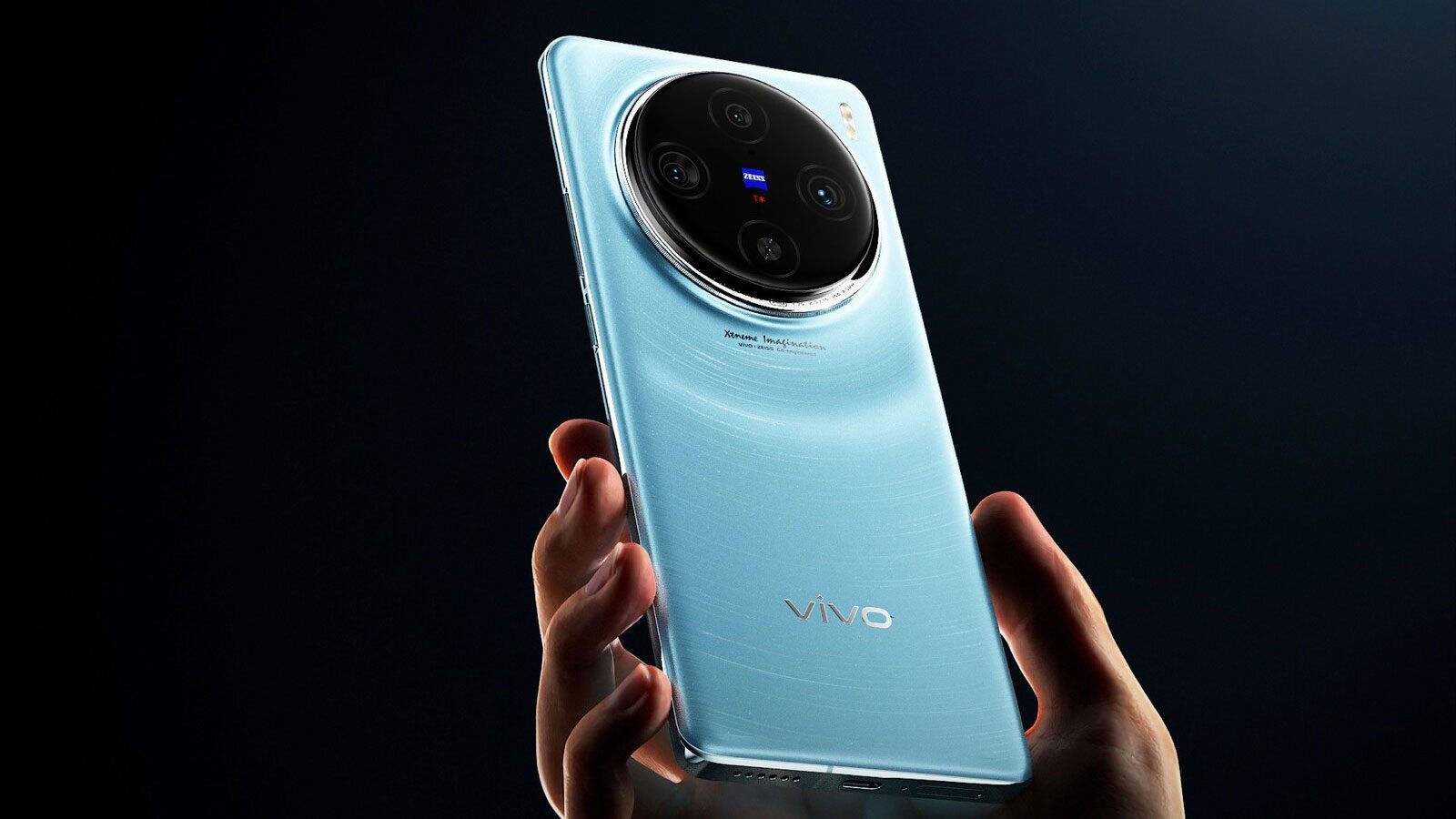Vivo X100 Pro in Blau auf einem Pressebild