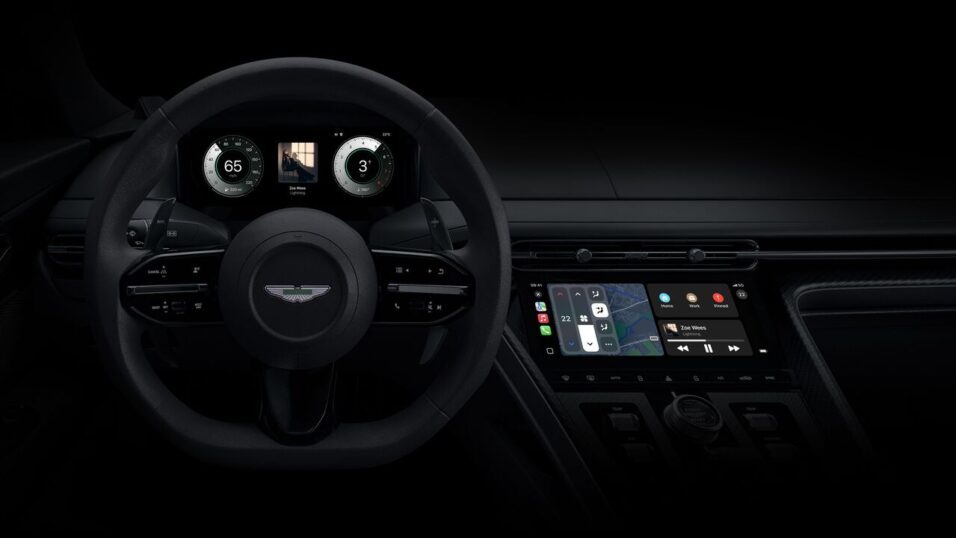 Aston Martin Cockpit mit CarPlay