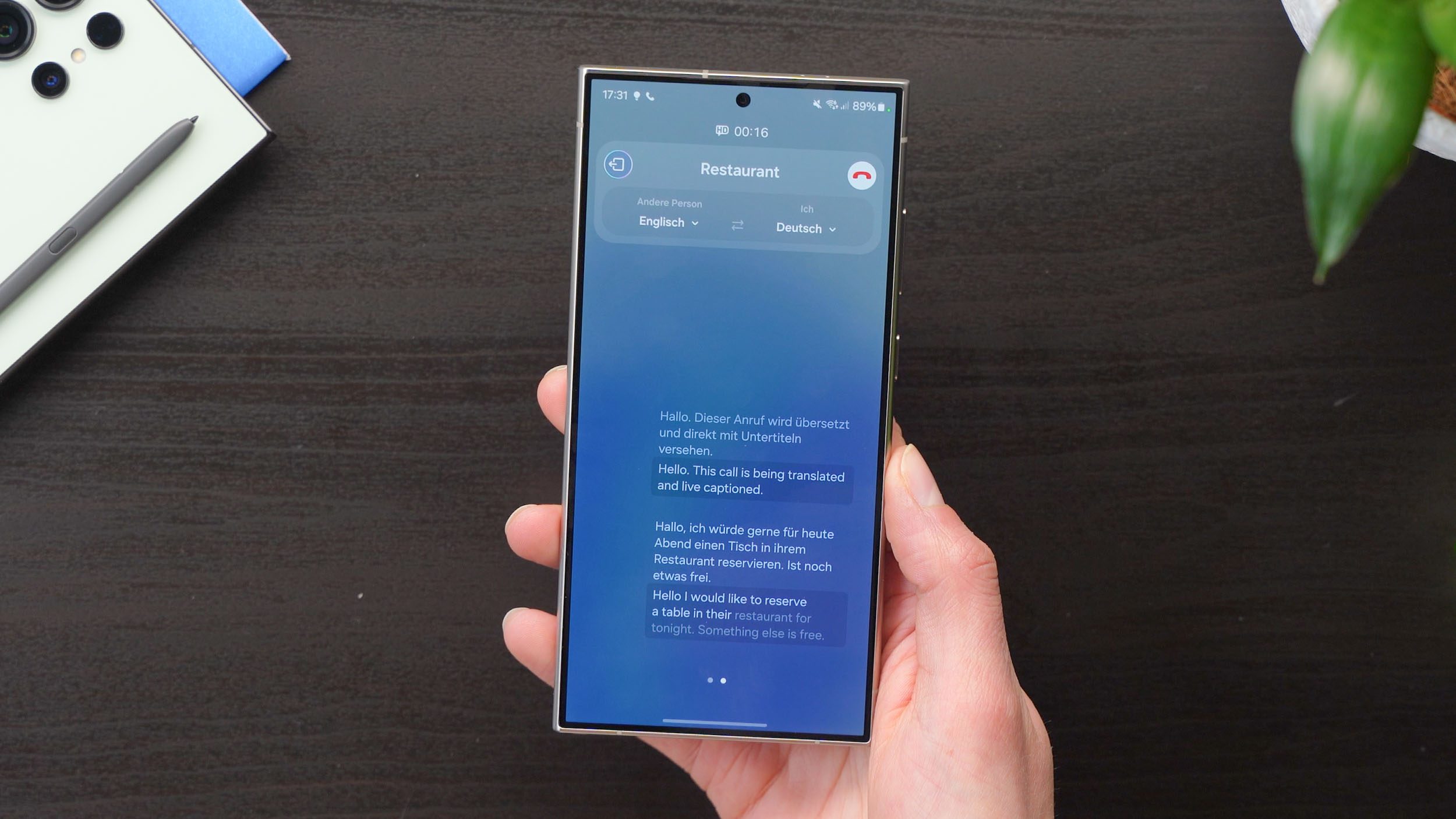 Samsung Galaxy S24 Ultra mit Live-Übersetzung.