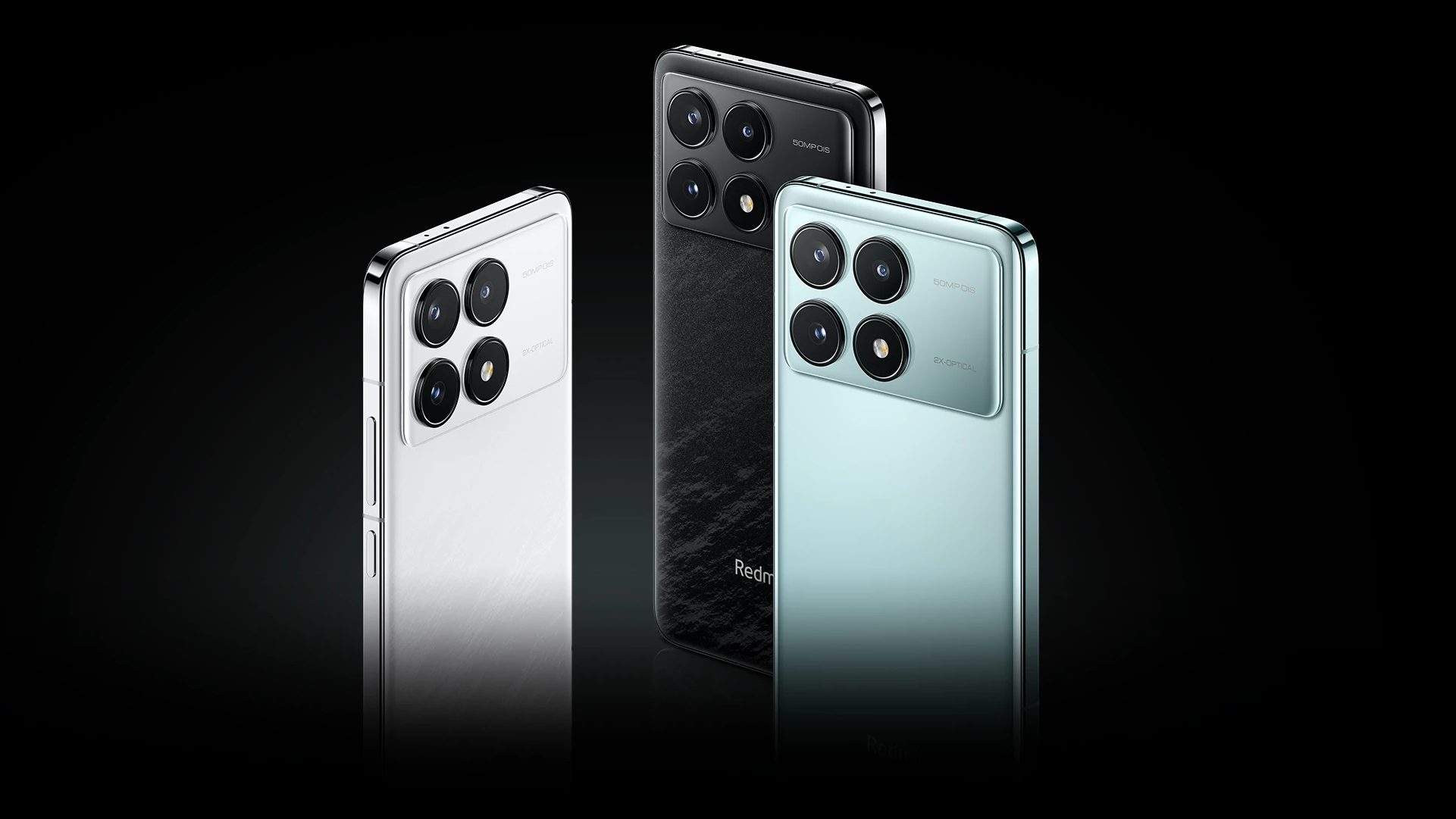 Das Xiaomi Redmi K70 Pro in allen Farben von hinten vor schwarzem Hintergrund.
